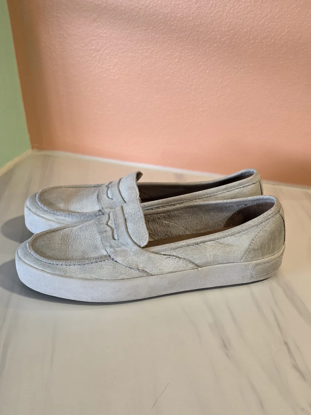 Blackstone JL23 Suede Loafer Sneakers White Gray Soft Leather Comfy Flats